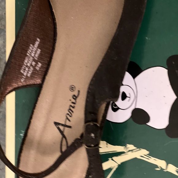 Annie Delores Brown Brushed size 8 - Picture 4 of 6